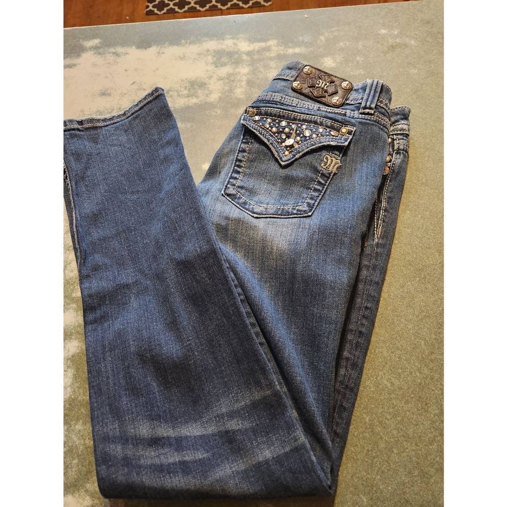 Miss Me Studded Diamond Bedazzled Straight Jeans sz 31